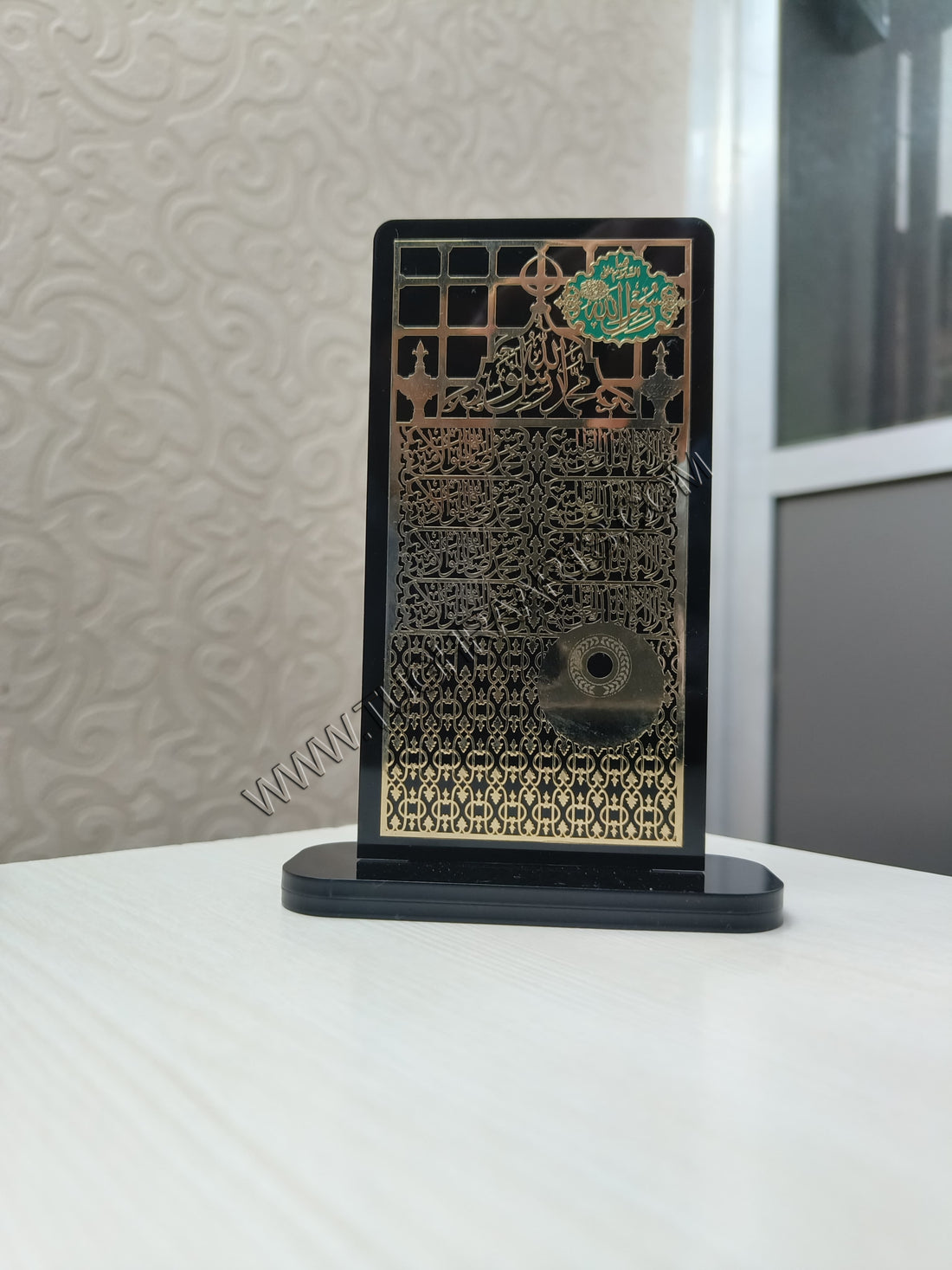 Sunehri Jali Naqsh for Table &amp; Car Dashboard in Metal with Acrylic base | Islamic decor